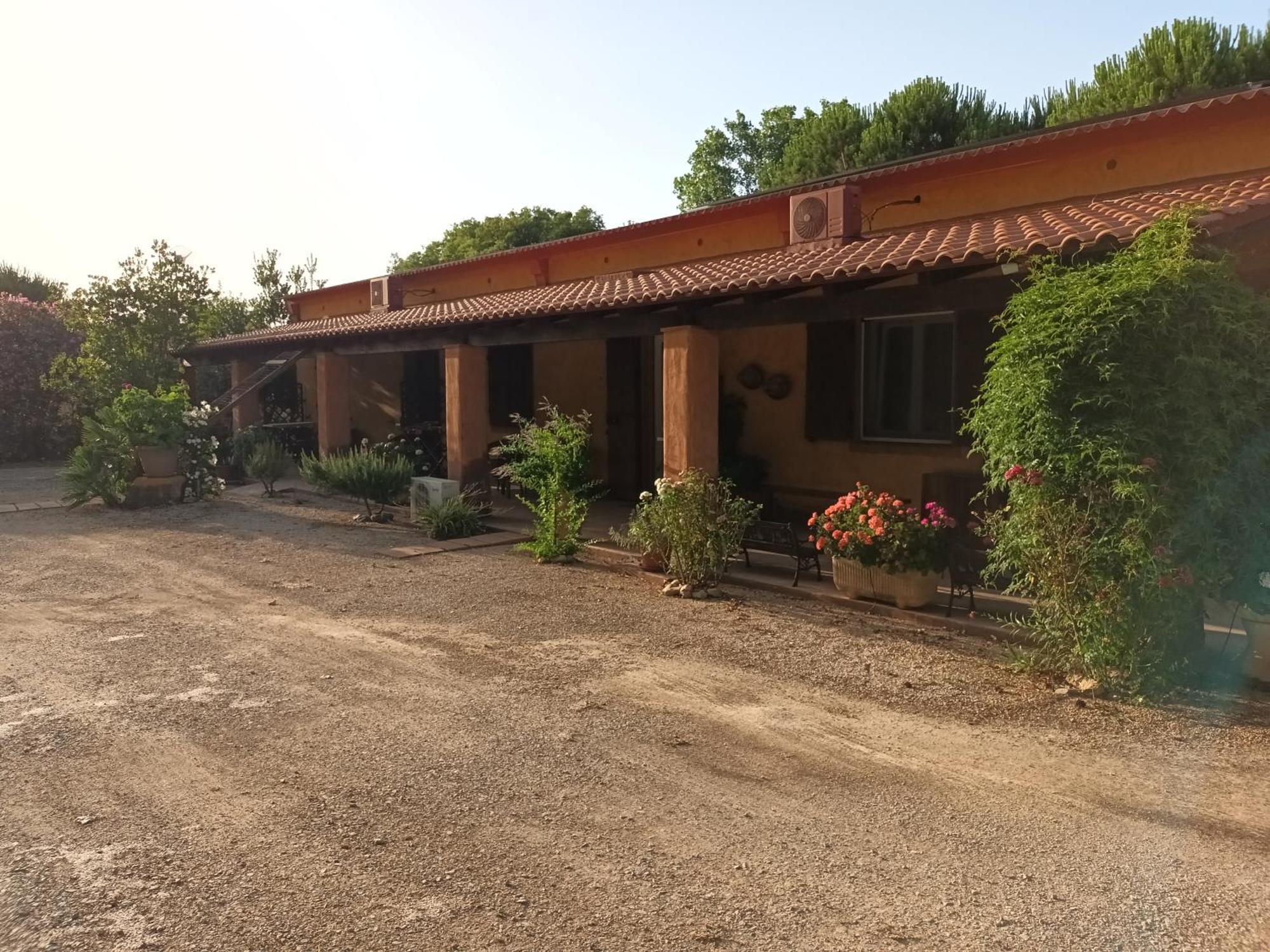 Agriturismo La Barca In Secca Ольмедо Екстер'єр фото